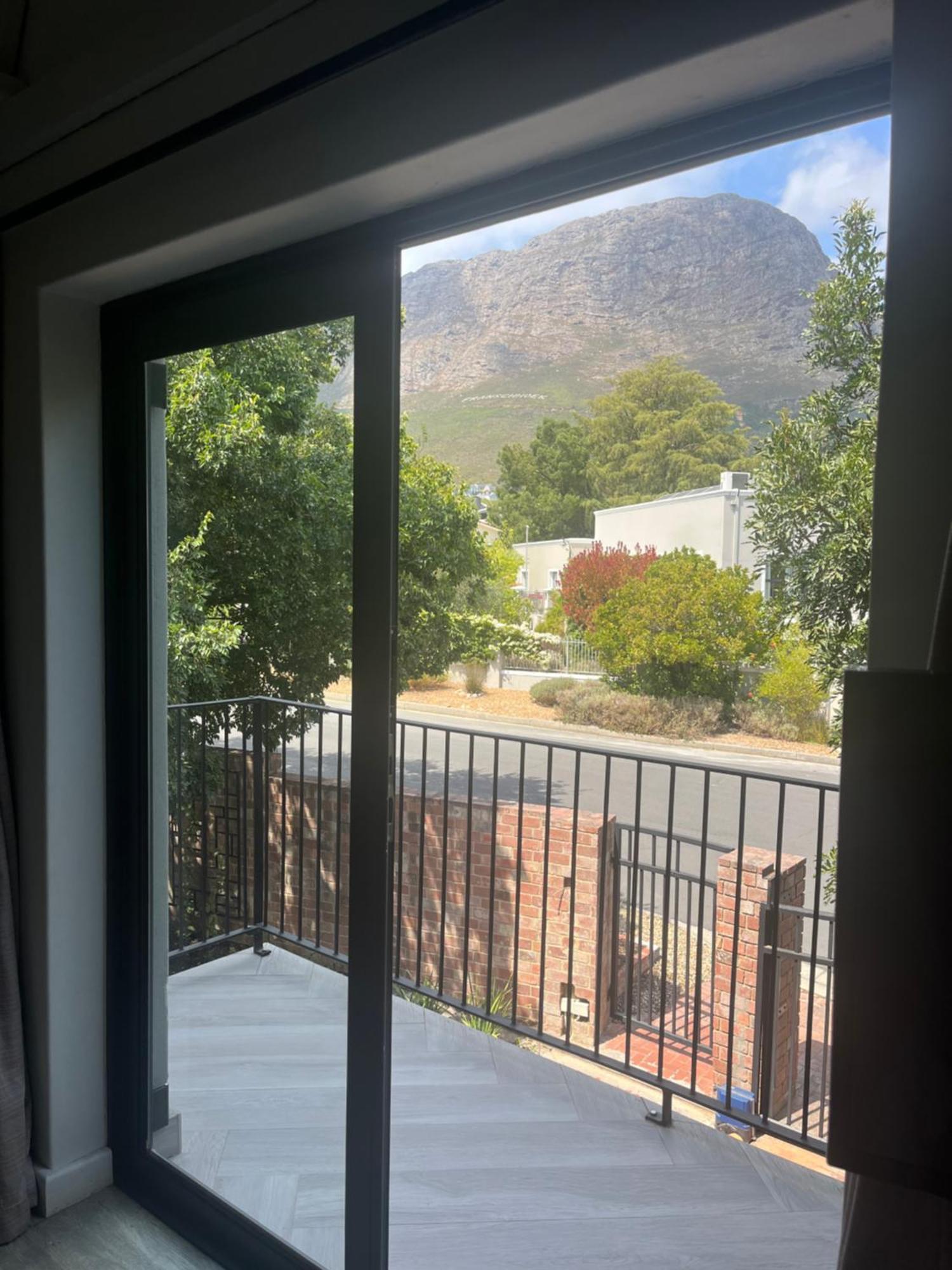 Comfortable Room With Large En Suite Bathroom Franschhoek Exteriör bild